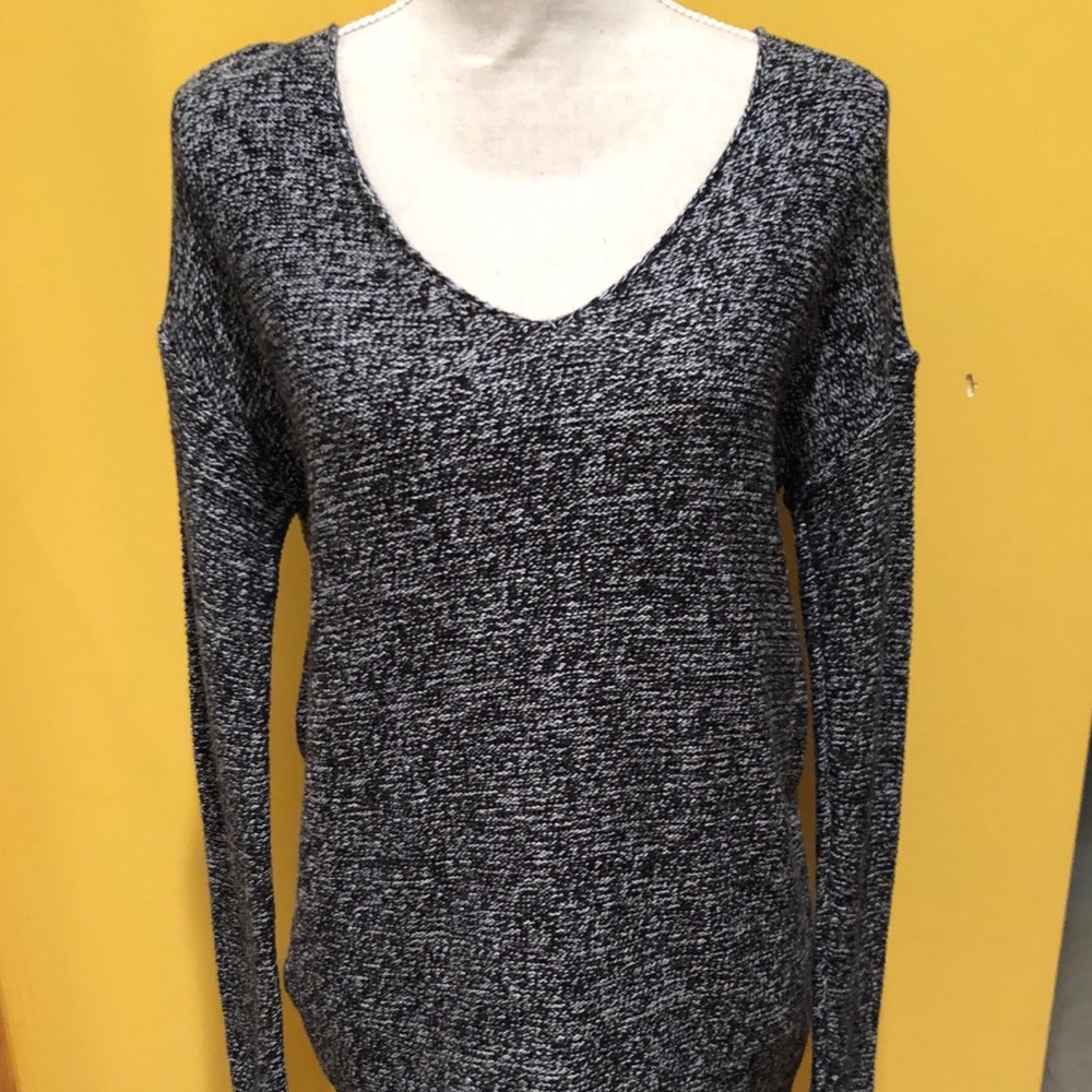 Old Navy V Neck Sweater.  Size S